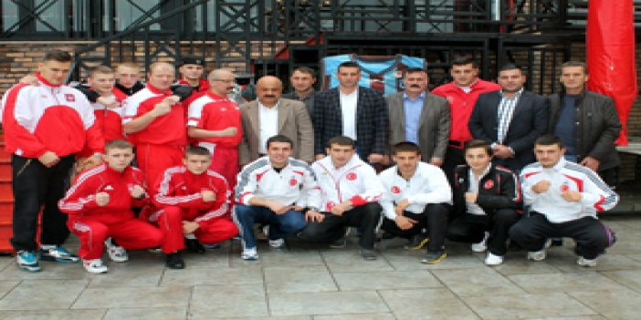 Boksörler Trabzon'da ringe çıkacak