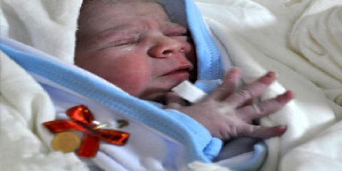 Trabzon'da yılın ilk bebeği doğdu!