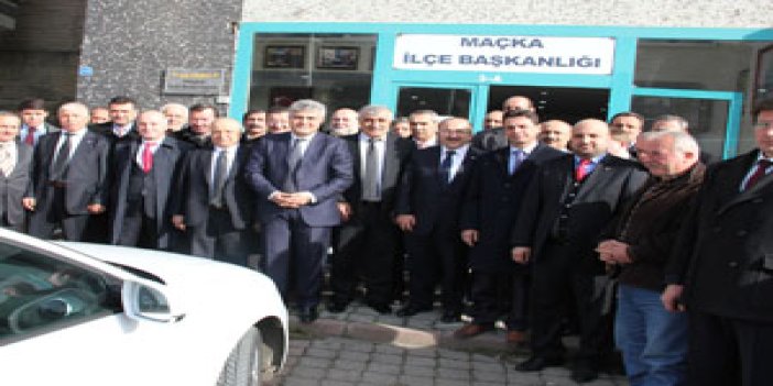 Ak Parti Trabzon'da seçim startını verdi
