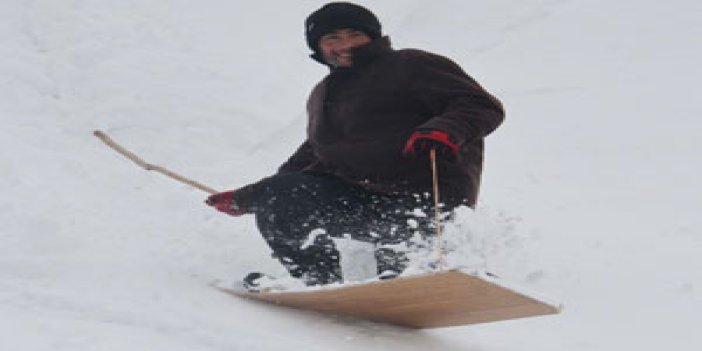 Karadenizli'nin kayak keyfi: LAZBOARD