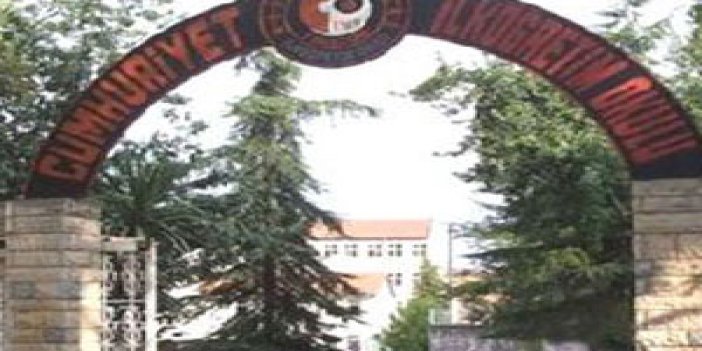 Trabzon'da öğretmeni darp eden veliye ceza