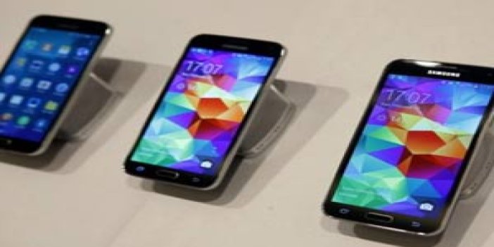 Samsung Galaxy S5'i tanıttı