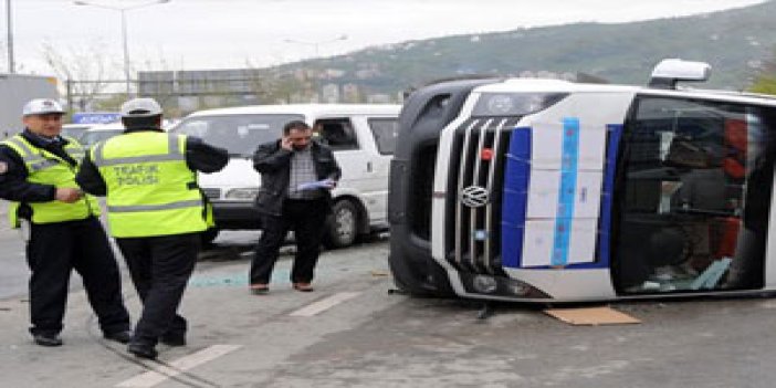 Giresun'da iki minibüs çarpıştı: 9 yaralı