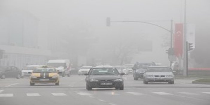 Yoğun sis hayatı olumsuz etkiliyor