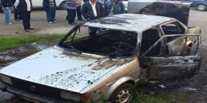 Trabzon'da park halindeki araç yandı!