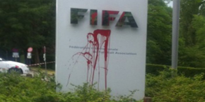 FIFA önünde protesto!