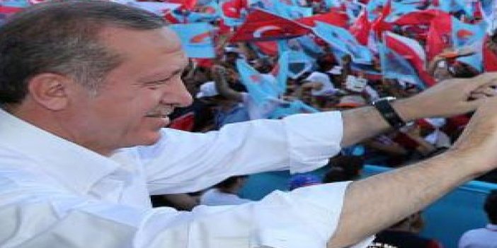 Erdoğan: Sanatçı kimsenin kölesi değil