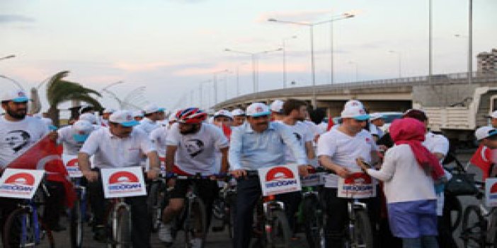 AK Parti Trabzon'dan pedallı destek