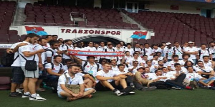 Trabzon'da uluslararası kamp sürüyor