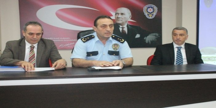 Trabzon'da servisçiler bilgilendirildi