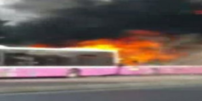 3 belediye otobüsünü ateşe verdiler!