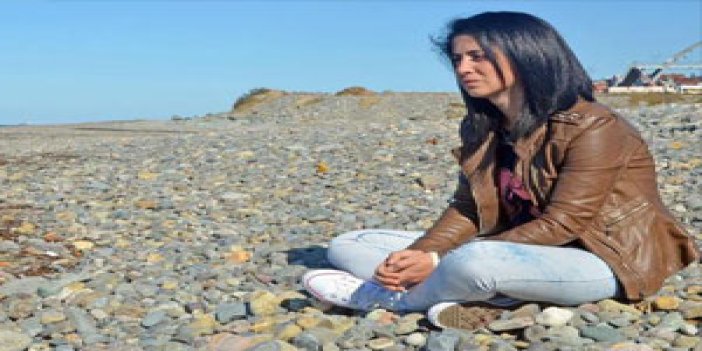 Rizeli genç kız Karadeniz'de annesini arıyor