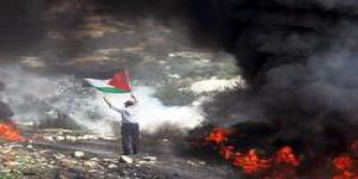İsrail Filistinlilere: Evinizi yıkacağız!
