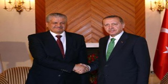 Cumhurbaşkanı Erdoğan Cezayir'de konuştu