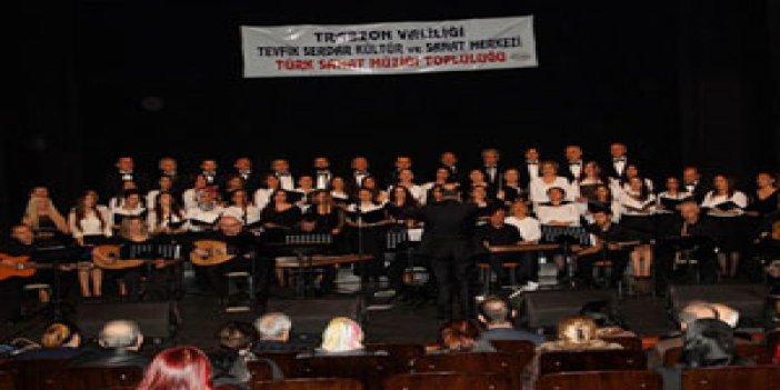 Trabzon'da şarkılar dile geldi