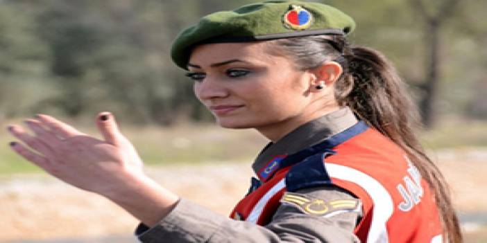 Kadın Askere Kuaför ve Makyaj Özgürlüğü Geliyor