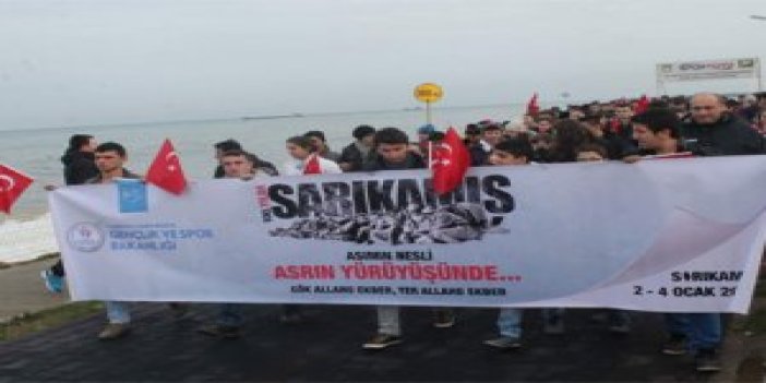 Trabzon şehitler için yürüdü