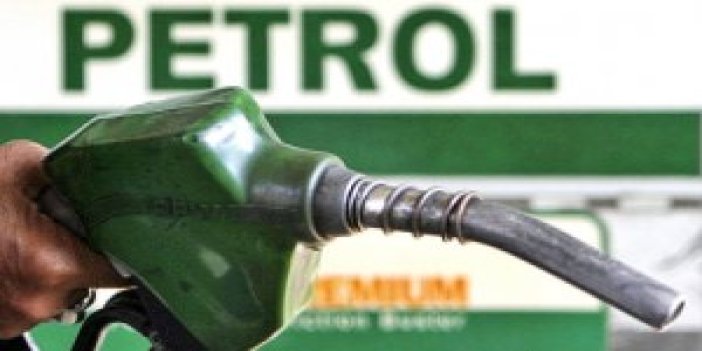 Petrol Fiyatları Düştükçe Düşüyor
