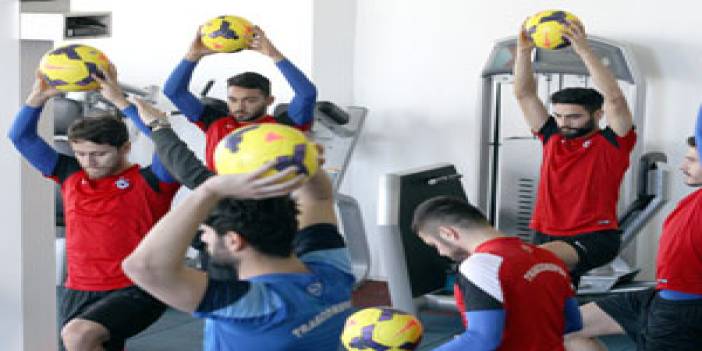 Trabzonspor hazırlıklarını Ersun Yanal yönetiminde sürdürüyor 15 Ocak 2015