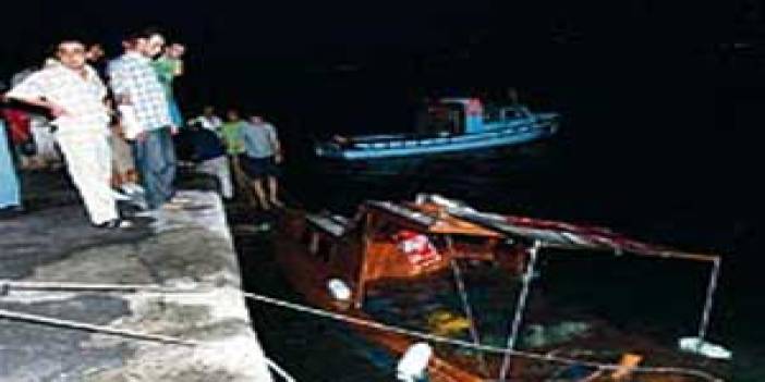 Tekne alabora oldu:20 öldü