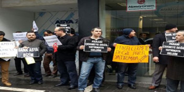 Trabzon'da Bank Asya eylemi