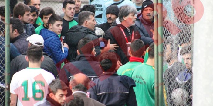Trabzon'da hakem hatası saha bastırdı