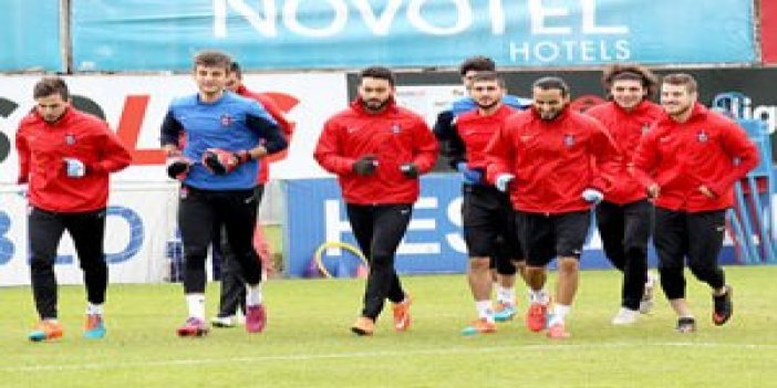 Trabzonspor Napoli'ye bileniyor