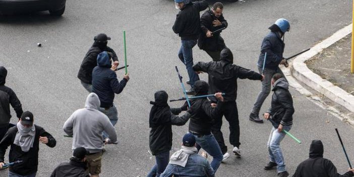 Trabzonsporlu taraftarlara saldırı