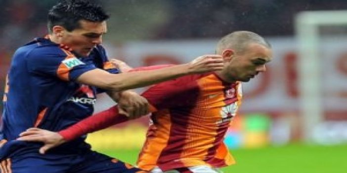 Galatasaray'a Başakşehir'den şok!