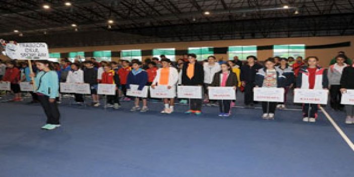 Tenisciler Trabzon'da toplandı