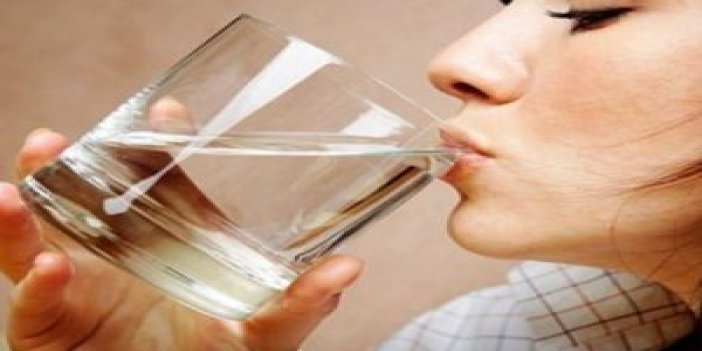 Sıcak su içmenin 11 faydası