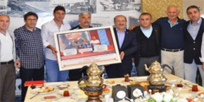 Gümrükçüoğlu'ndan antrenörlere sertifika