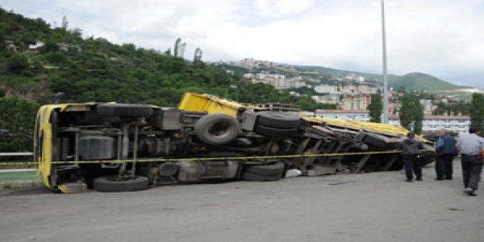 Trabzonlu kamyoncu ölümden döndü!
