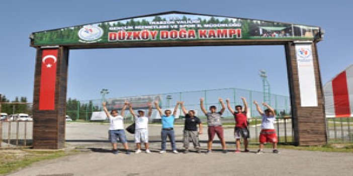 Öğrenciler Trabzon'da kampa girdi!