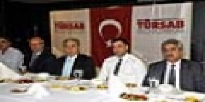 Adana TÜRSAB byk başkanı şirin’den vali büyük ve turizmcilere iftar yemeği