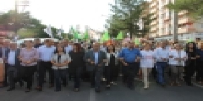 Diyarbakır’da Kobani Protestosu