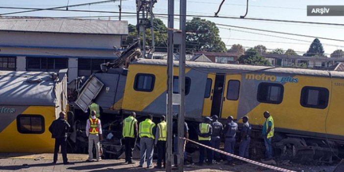 Trenleri çarpıştı: 239 yaralı