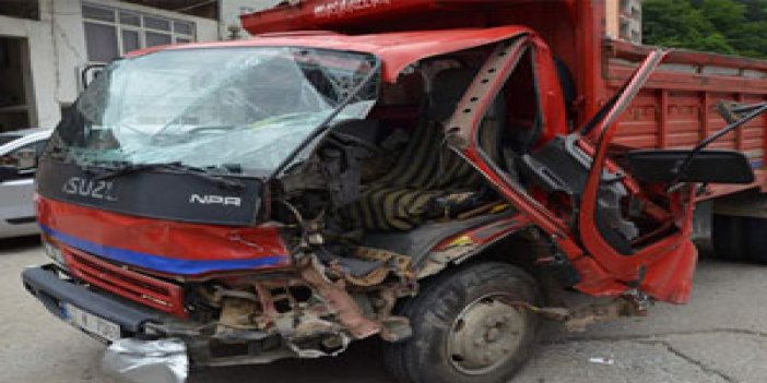Trabzon'da kaza: 2 yaralı!