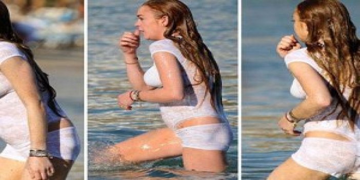 Lindsay Lohan iç çamaşırıyla denizde