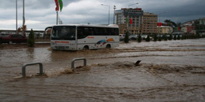 Rize'de şiddetli yağış bekleniyor