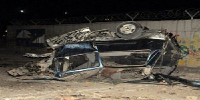 Polis için döşenen patlayıcıya sivil araç bastı: 1 ölü
