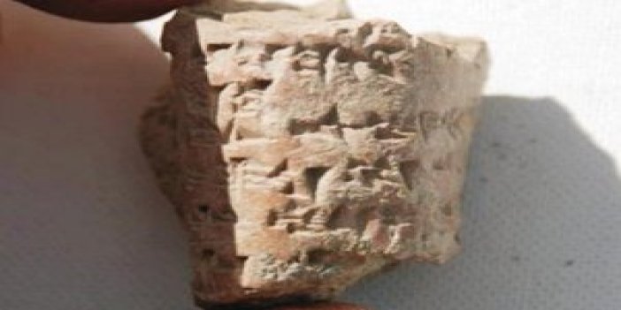 Kazıda 4 bin yılık çivi yazılı tablet bulundu