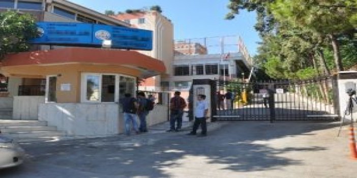 İzmir’de paralel yapı operasyonu: 8 gözaltı
