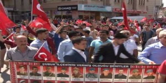Ankara’da binler şehitler için yürüdü