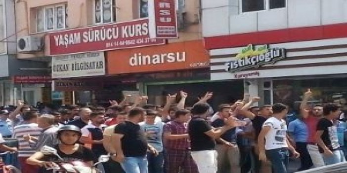 20 günde 6 şehit verdiler HDP binasına Türk bayrağı astılar