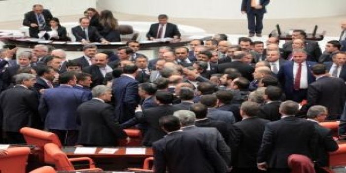 CHP’li vekilin hakareti Meclis’i karıştırdı