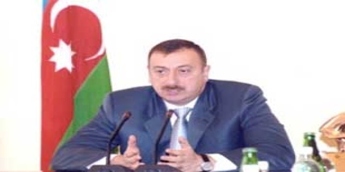 Azerbaycan'da yeniden Aliyev