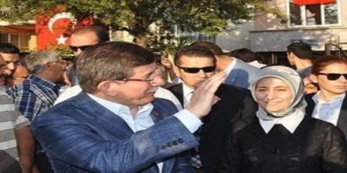 Başbakan Davutoğlu şehit ailelerini ziyaret etti