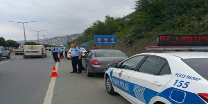 Trabzon'da 10 dakikada 15 sürücüye ceza!