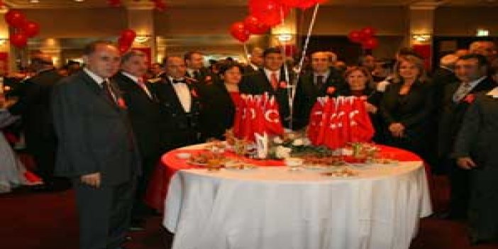 Trabzonda Cumhuriyet gecesi